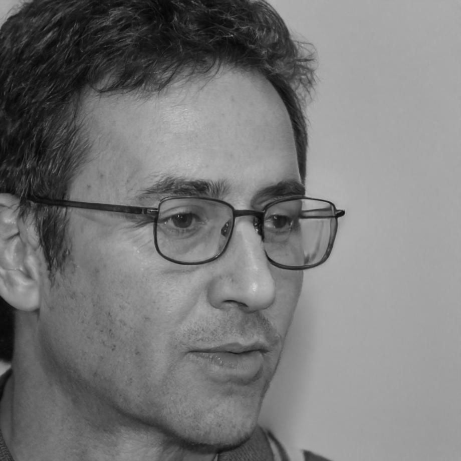 Портрет Никоса Андреакиса