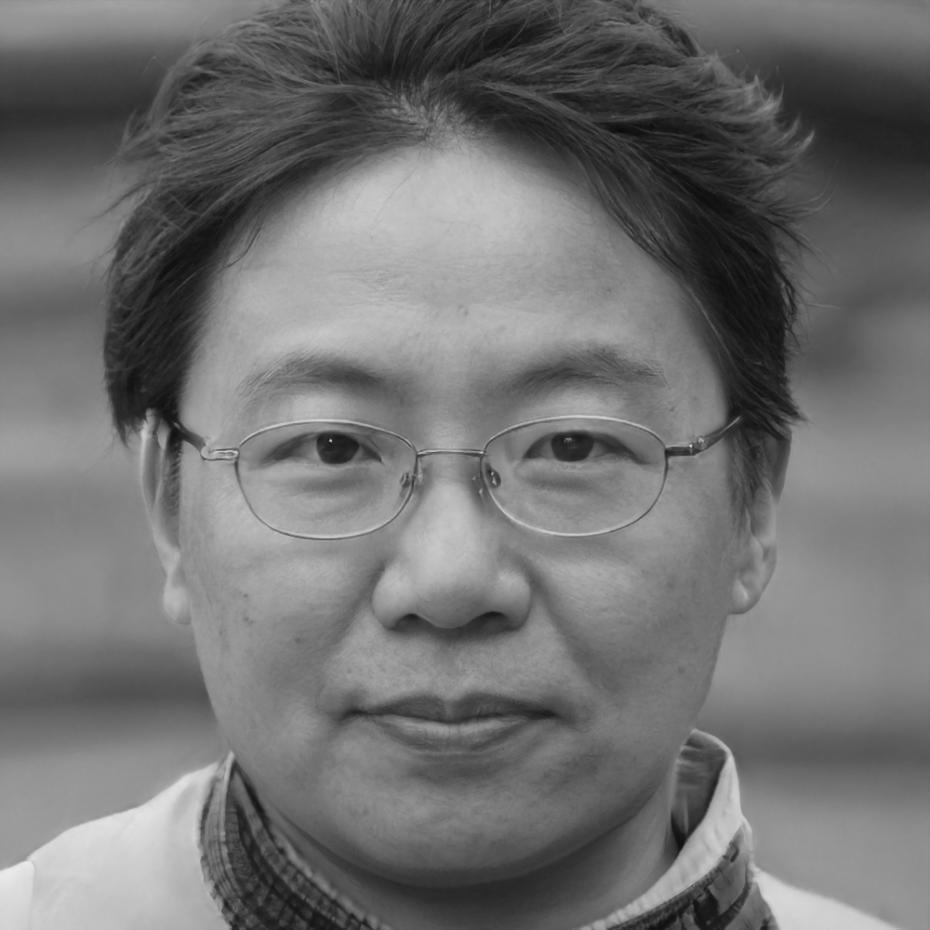 Ведущий преподаватель и эксперт по финансам